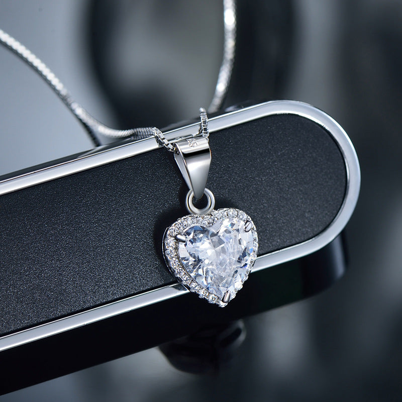 S925 Sterling Silver Heart-shaped Zircon Full Diamond Necklace